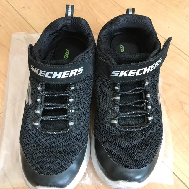 SKECHERS(スケッチャーズ)のスケッチャーズ スニーカー 靴 ブラック 19㎝ キッズ/ベビー/マタニティのキッズ靴/シューズ(15cm~)(スニーカー)の商品写真