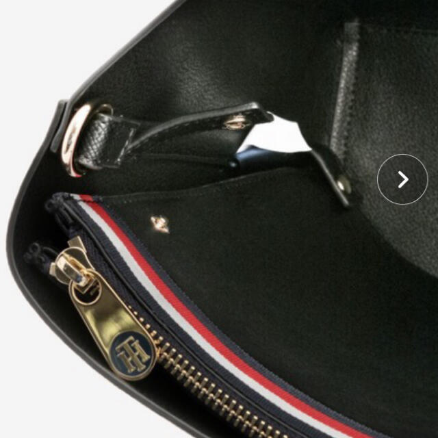 TOMMY HILFIGER - 新品タグ付き TOMMY HILFIGER トートバッグの通販 by