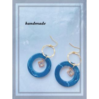 ハンドメイド　ピアス(ピアス)