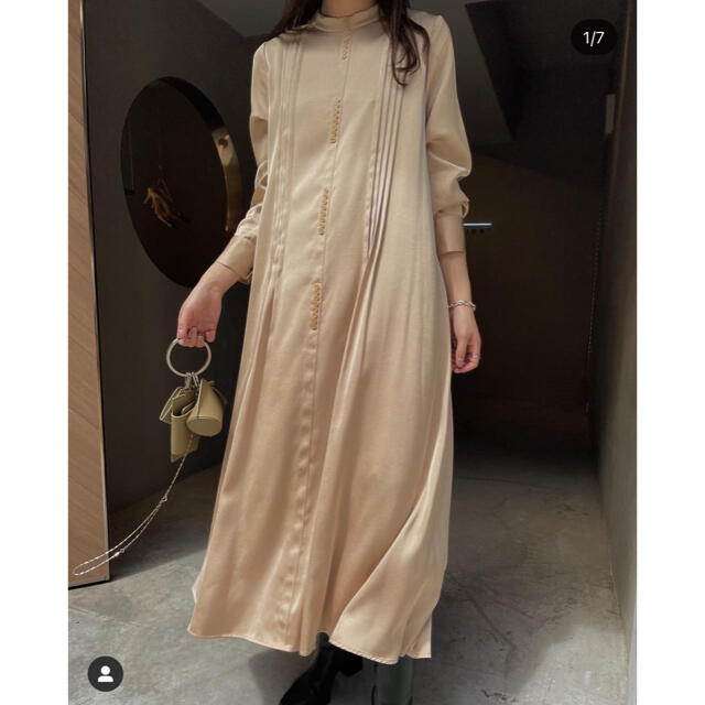 Ameri VINTAGE(アメリヴィンテージ)の◆新品◆ amerivintage QUEUE BUTTON DRESS レディースのワンピース(ロングワンピース/マキシワンピース)の商品写真