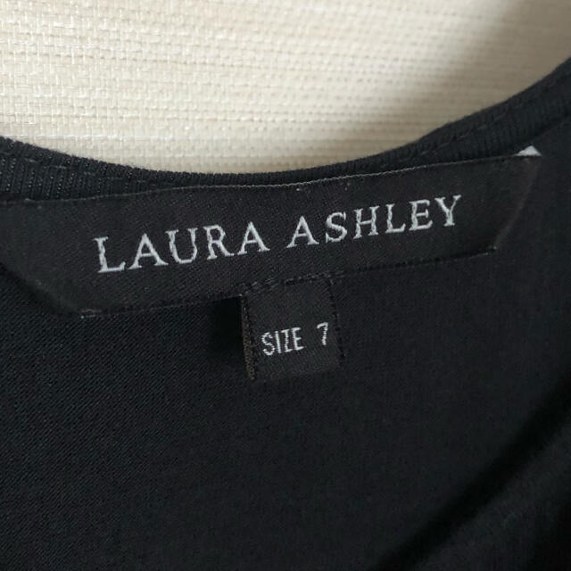 LAURA ASHLEY(ローラアシュレイ)のLAURA ASHLEY サマーワンピース レディースのワンピース(ひざ丈ワンピース)の商品写真