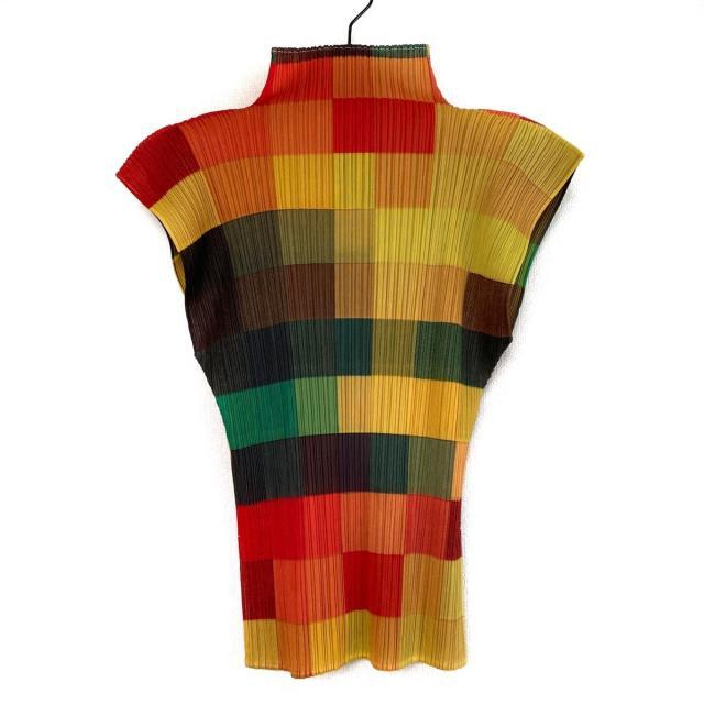 PLEATS PLEASE ISSEY MIYAKE(プリーツプリーズイッセイミヤケ)のプリーツプリーズ 半袖カットソー 3 L美品  レディースのトップス(カットソー(半袖/袖なし))の商品写真