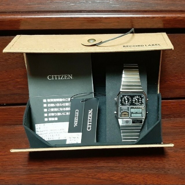 新品】シチズンCITIZEN アナデジテンプ復刻モデルJG2101-78E 2022人気