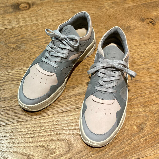 FILLING PIECES レザースニーカー
