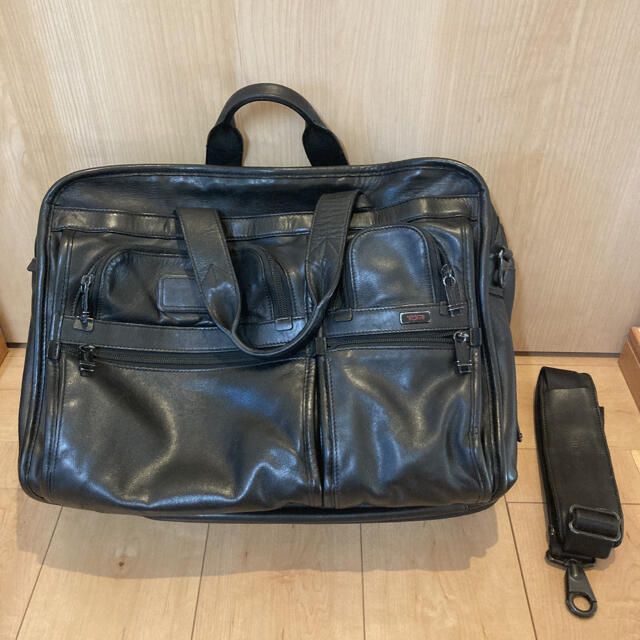 TUMI ビジネスバッグ 本革 オールレザー ヴィンテージ 最新コレッ ...