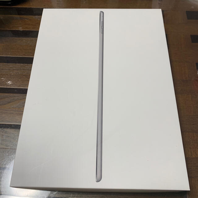 iPad(アイパッド)の(専用)iPad Air 2 Wi-Fi 32GB スペースグレー 【送料無料】 スマホ/家電/カメラのPC/タブレット(タブレット)の商品写真