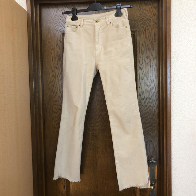 Spick & Span(スピックアンドスパン)のSpick & Span スピック&スパン コーデュロイパンツ ベージュ36美品 レディースのパンツ(カジュアルパンツ)の商品写真