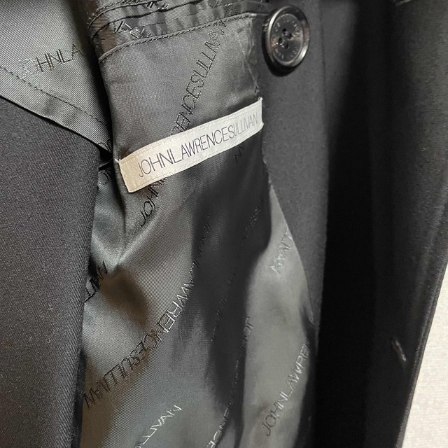 JOHN LAWRENCE SULLIVAN(ジョンローレンスサリバン)のJOHN LAWRENCE SULLIVAN 渋谷パルコ限定トレンチ メンズのジャケット/アウター(トレンチコート)の商品写真