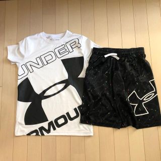 アンダーアーマー(UNDER ARMOUR)のアンダーアーマー　上下セット　１５０サイズ(Tシャツ/カットソー)