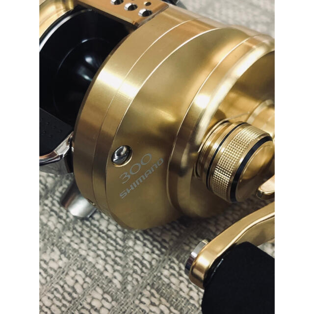 SHIMANO - 未使用品 18 カルカッタコンクエスト300 夢屋ノブ付き SHIMANO - 未使用品 18 カルカッタコンクエスト300 夢屋ノブ付き