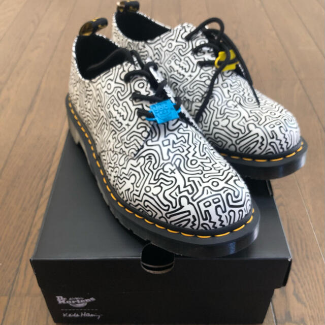 Dr.Martens(ドクターマーチン)のDr.Martens Keith haring 3ホール 28cm 定価以下！ メンズの靴/シューズ(ブーツ)の商品写真