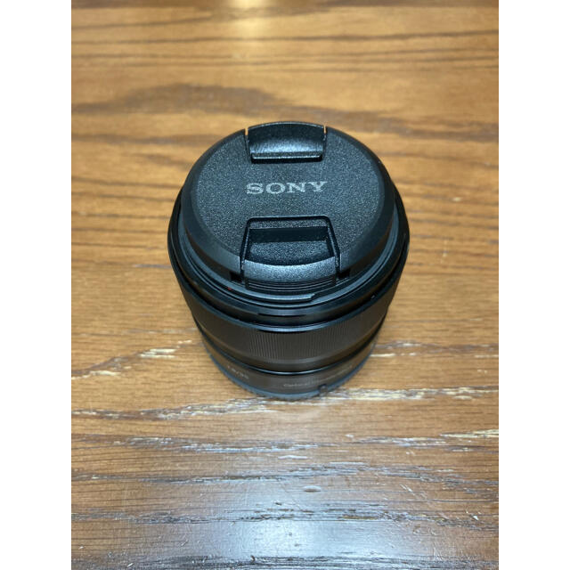 SONY(ソニー)のSONY ソニー E 35mm F1.8 OSS SEL35F18 美品 スマホ/家電/カメラのカメラ(レンズ(単焦点))の商品写真