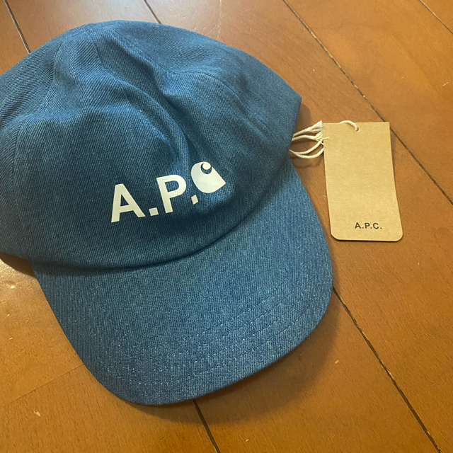 A.P.C(アーペーセー)の【期間限定最終値下げ】APC アーペーセー　carhartt カーハートキャップ レディースの帽子(キャップ)の商品写真