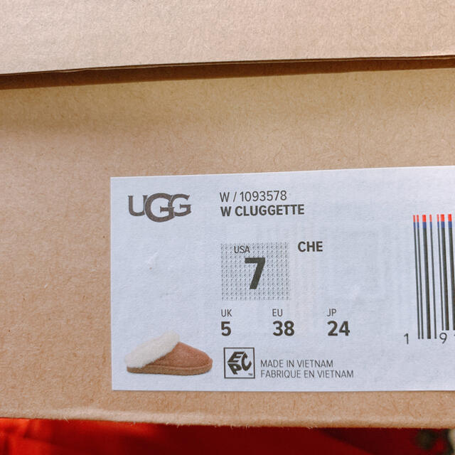 UGG(アグ)の新品未使用✨UGG スリッポン レディースの靴/シューズ(スリッポン/モカシン)の商品写真
