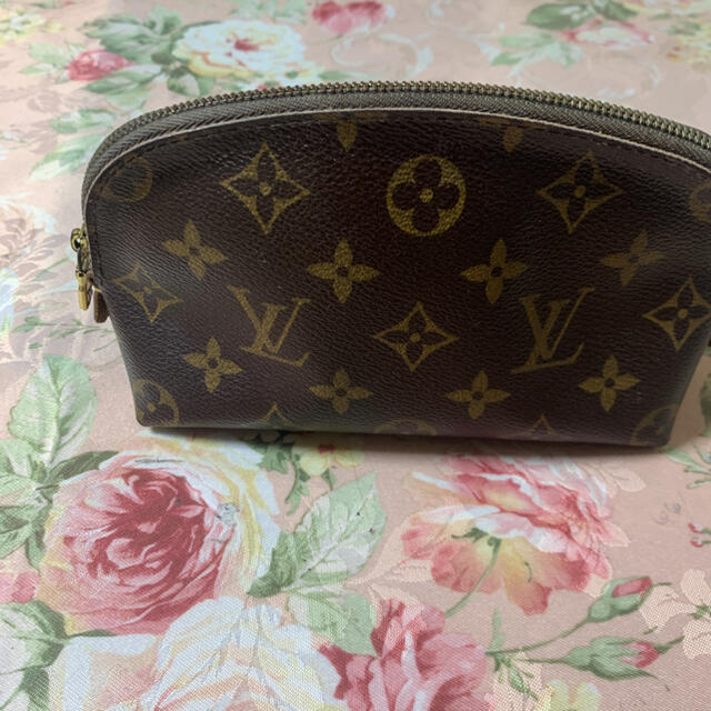 LOUIS VUITTON(ルイヴィトン)の最終価格❗️２日間限定セール❗️ルイヴィトンモノグラムメイクポーチ レディースのファッション小物(ポーチ)の商品写真