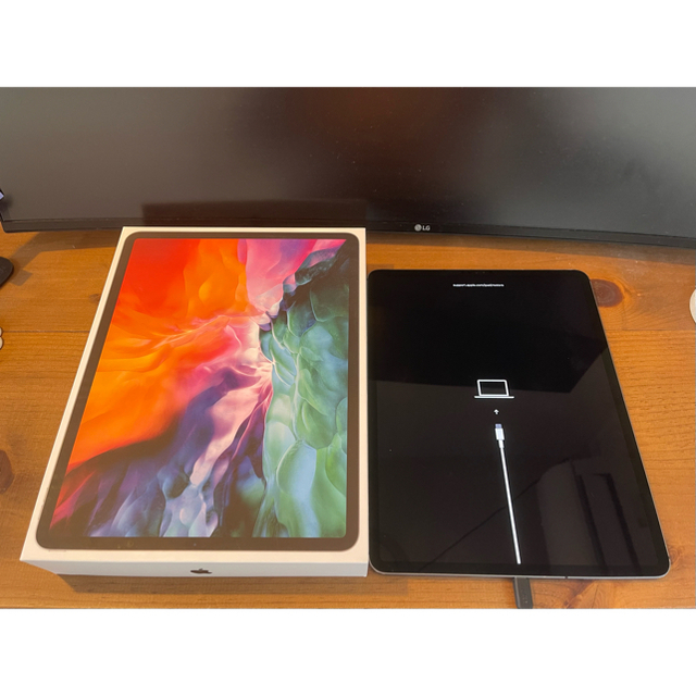 Apple(アップル)のジャンク品iPad Pro第3世代12.9インチ 64GBセルラー スマホ/家電/カメラのPC/タブレット(タブレット)の商品写真