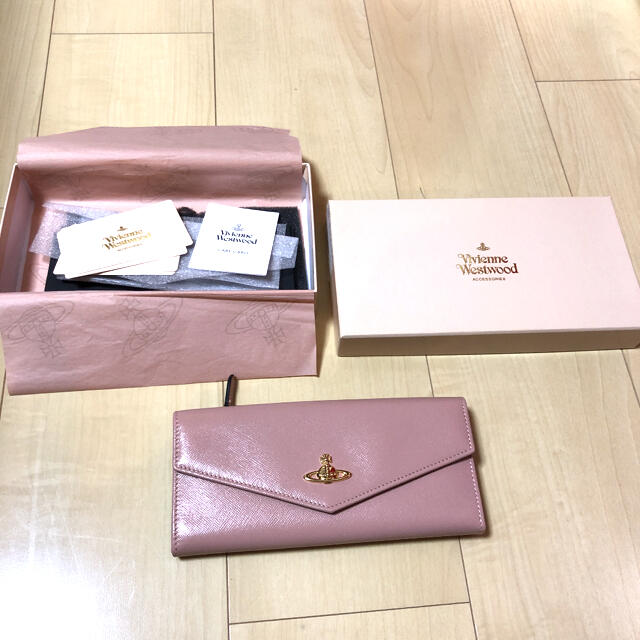 Vivienne Westwood - 新品未使用☆ヴィヴィアンウエストウッド長財布の