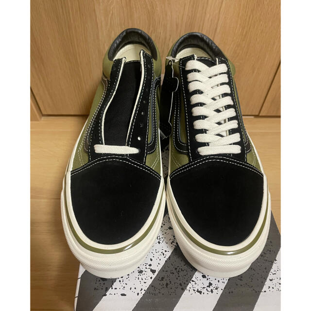 VANS VAULT(バンズボルト)の新品VANSvaultオールドスクールoldskoolスリッポンERA25.5 メンズの靴/シューズ(スニーカー)の商品写真