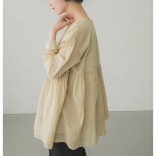 アーバンリサーチ(URBAN RESEARCH)のzzz様専用かぐれ◆ボイルギャザー2WAYブラウス◆yellow(シャツ/ブラウス(長袖/七分))