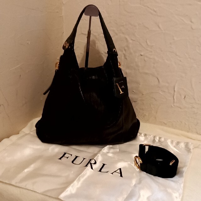 フルラ FURLA 2way 袋付き ショルダーハンドバッグ ブラック黒 レザー