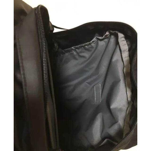 THE NORTH FACE(ザノースフェイス)のザノースフェイス  ホットショット　★オールブラック メンズのバッグ(バッグパック/リュック)の商品写真