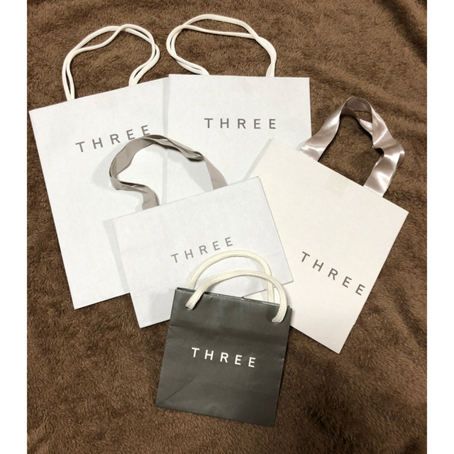 THREE(スリー)のTHREE ショッパー　5点セット レディースのバッグ(ショップ袋)の商品写真