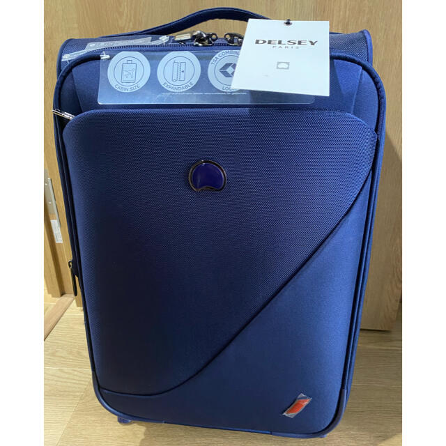 マックスつらい様専用　AIR FRANCE×DELSEY  スーツケース  レディースのバッグ(スーツケース/キャリーバッグ)の商品写真