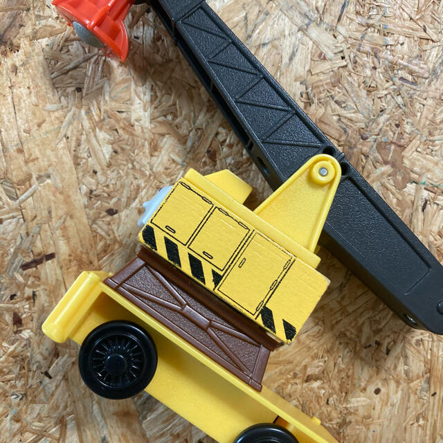セール価格公式 レア 木製トーマス レッジとパーシーのスクラップ