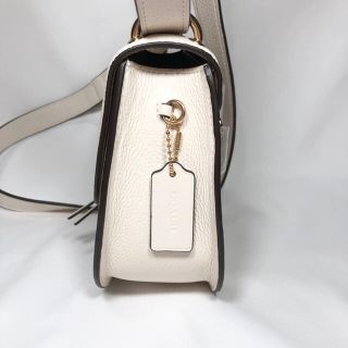 【新品】COACH コーチ ショルダーバッグ チョーク ホワイト 白 【新品】COACH コーチ ショルダーバッグ チョーク ホワイト 白