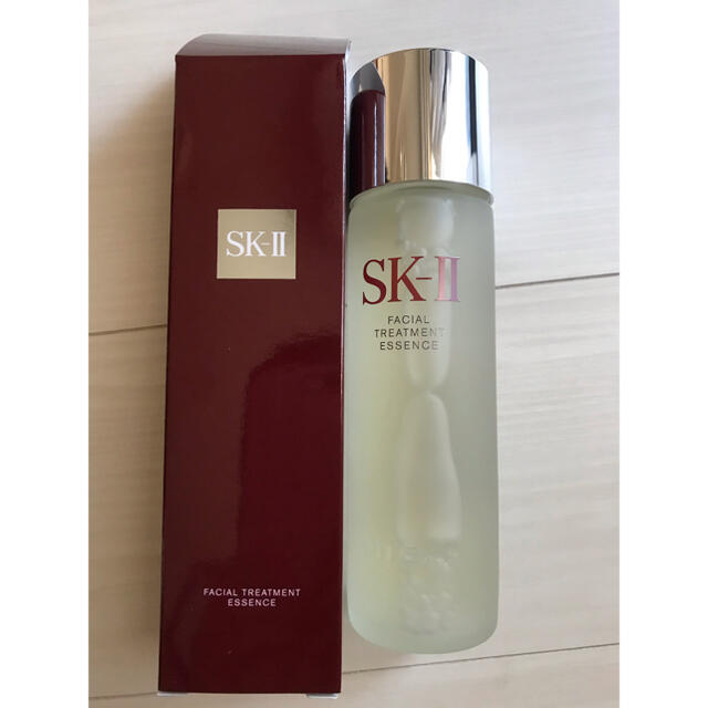 SK-II(エスケーツー)のエスケーツー フェイシャルトリートメント エッセンス(230ml) コスメ/美容のスキンケア/基礎化粧品(化粧水/ローション)の商品写真