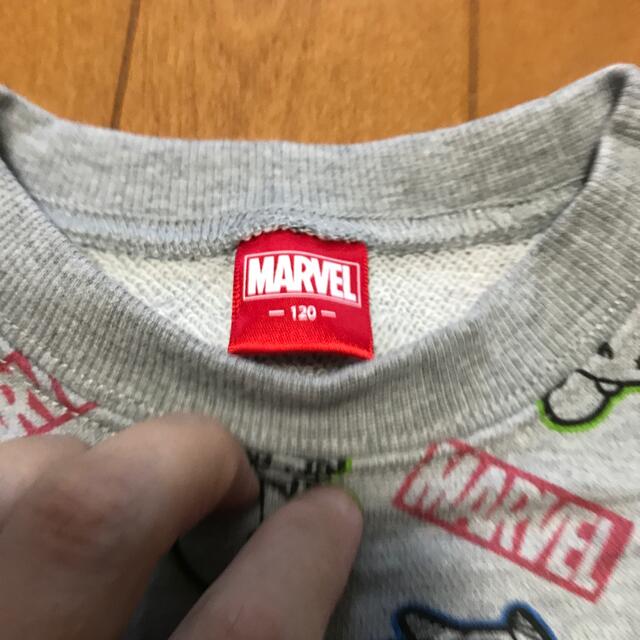 MARVEL(マーベル)のマーベル　トレーナー キッズ/ベビー/マタニティのキッズ服男の子用(90cm~)(Tシャツ/カットソー)の商品写真