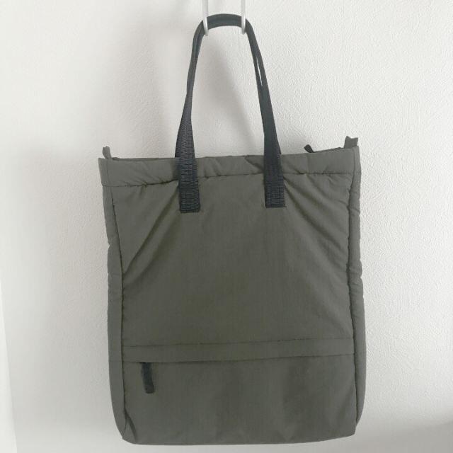 ノースフェイス CITY VOYAGER TOTE (カーキ) ノースフェイス CITY VOYAGER TOTE (カーキ)