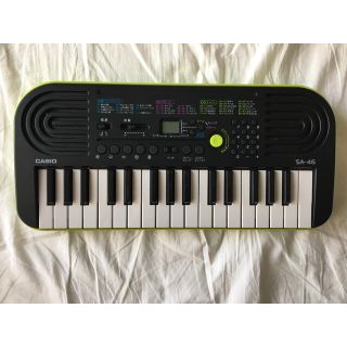 カシオ(CASIO)の電子キーボード(電子ピアノ)