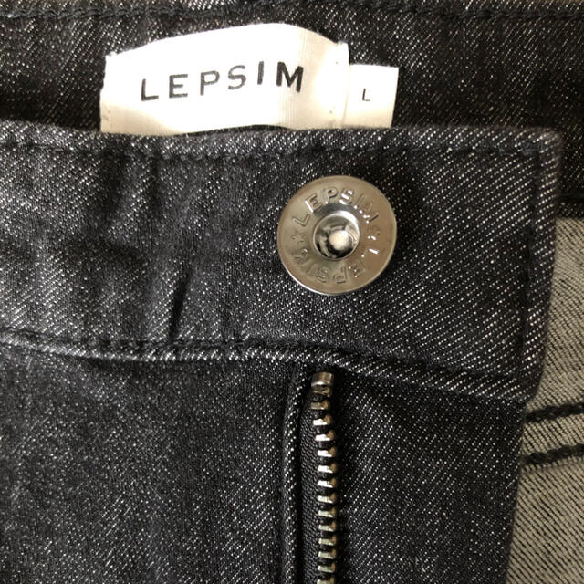 LEPSIM(レプシィム)の新品　レプシィム   ソフトデニム　スリム　ジーンズ レディースのパンツ(デニム/ジーンズ)の商品写真