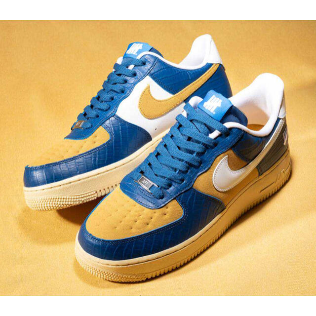 NIKE(ナイキ)の最終値下げ☆UNDEFEATED × NIKE AIR FORCE 1 LOW メンズの靴/シューズ(スニーカー)の商品写真