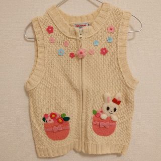 ミキハウス(mikihouse)のミキハウス　うさこ　編みモチーフ　ニットベスト　110cm　(ジャケット/上着)