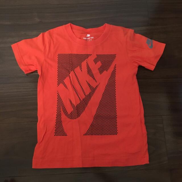 NIKE(ナイキ)のNIKEティシャツ キッズ/ベビー/マタニティのキッズ服男の子用(90cm~)(Tシャツ/カットソー)の商品写真