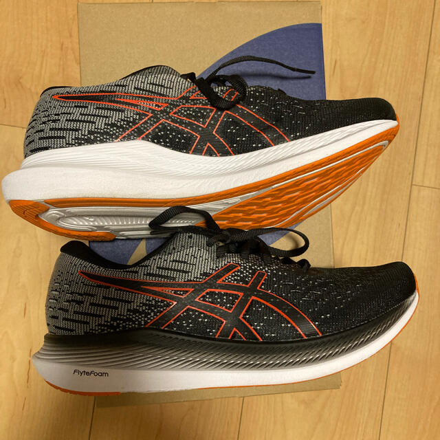 asics(アシックス)のアシックス　エボライド2  メンズ25.0 cm スポーツ/アウトドアのランニング(シューズ)の商品写真