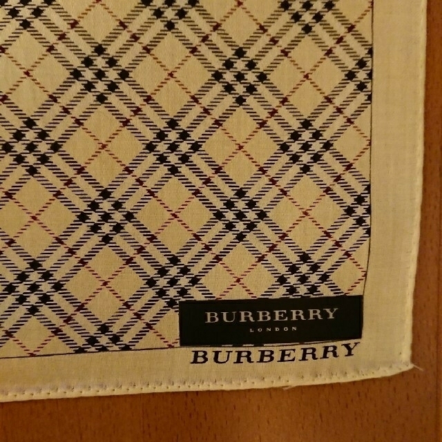 BURBERRY(バーバリー)の新品 バーバリー ハンカチ ノバチェック レディースのファッション小物(ハンカチ)の商品写真