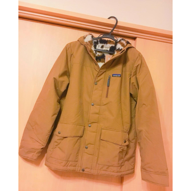 patagonia(パタゴニア)のパタゴニアPatagoniaボーイズインファーノジャケット レディースのジャケット/アウター(ダウンジャケット)の商品写真