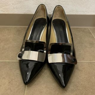 サルヴァトーレフェラガモ(Salvatore Ferragamo)のパンプス(ハイヒール/パンプス)