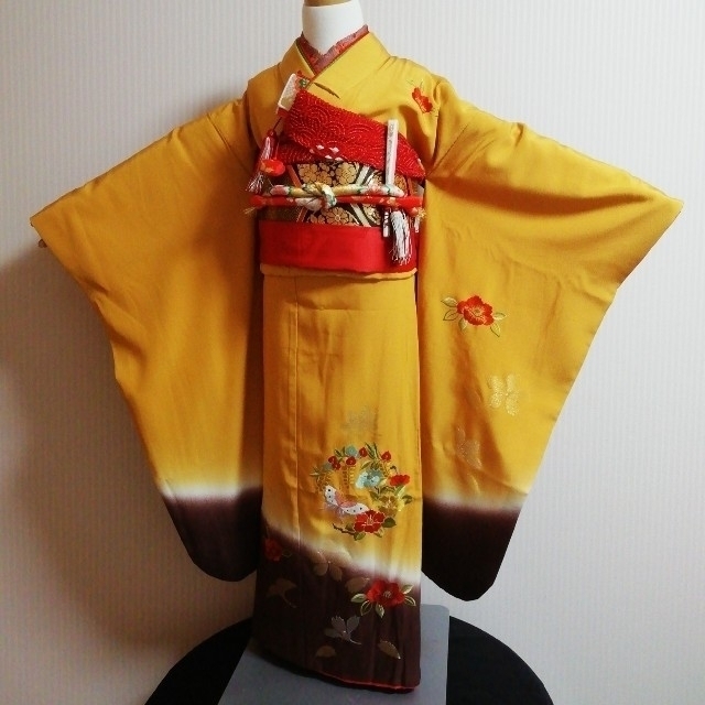 J-K-7--104 七五三 7歳 着物 日本刺繍 四季の華 J-K-7--104 七五三 7歳 着物 日本刺繍 四季の華