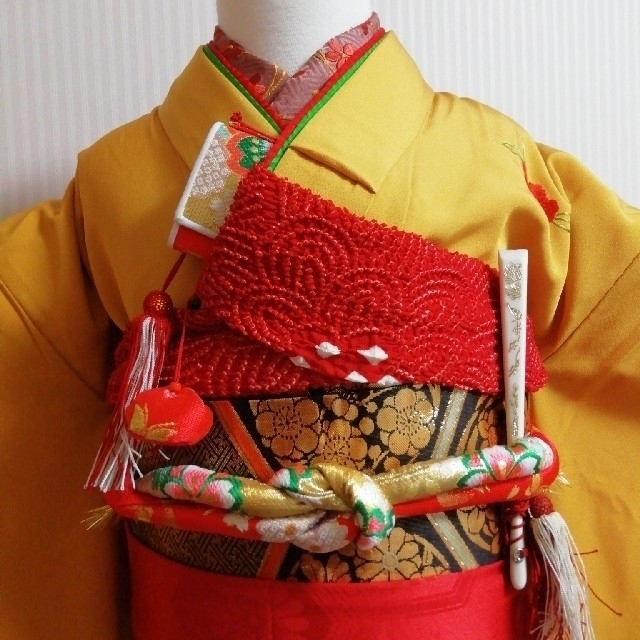 J-K-7--104 七五三 7歳 着物 日本刺繍 四季の華 J-K-7--104 七五三 7歳 着物 日本刺繍 四季の華