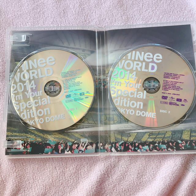 SHINee(シャイニー)のSHINee WORLD 2014 in TOKYO DOME【DVD通常盤】 エンタメ/ホビーのCD(K-POP/アジア)の商品写真