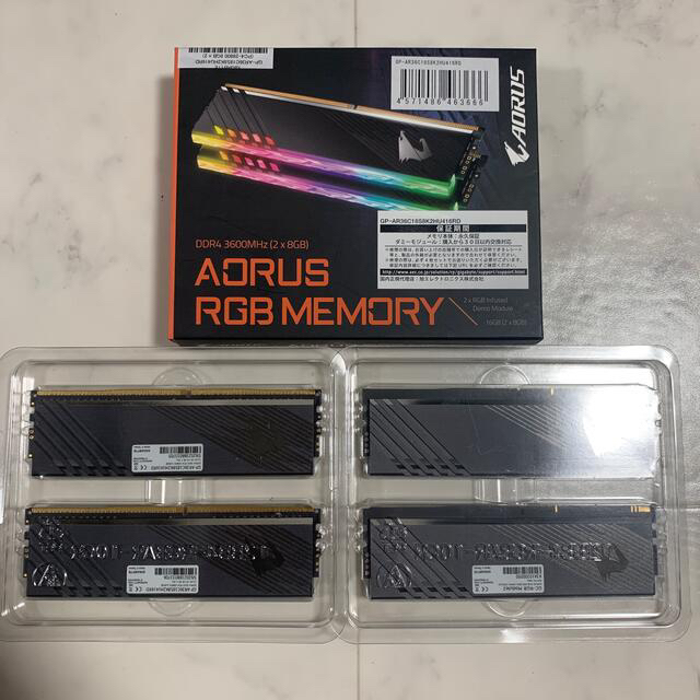 GIGABYTE DDR4 8GB×2