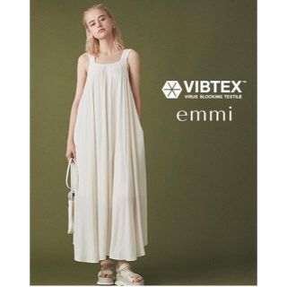 エミアトリエ(emmi atelier)のエミemmi21年新品★抗菌ウォッシュブルVIBTEXロングリボンワンピース(ロングワンピース/マキシワンピース)