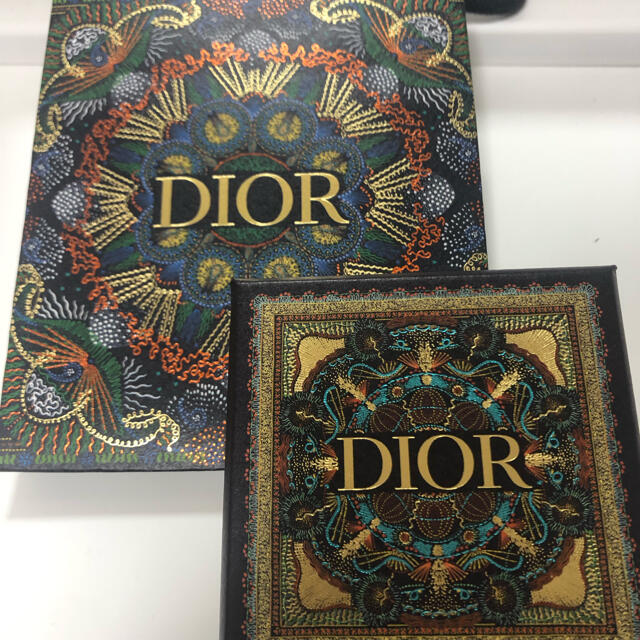 Christian Dior(クリスチャンディオール)の値下げしました！dior ピアス　正規品　　人気　 レディースのアクセサリー(ピアス)の商品写真