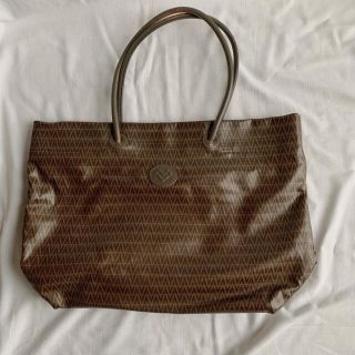 VALENTINO(トートバッグ ・ ブラウン/茶色系)のフリマアイテム一覧 VALENTINO(トートバッグ ・ ブラウン/茶色系)のフリマアイテム一覧