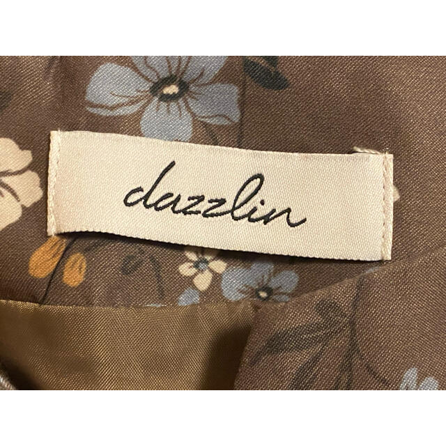 dazzlin(ダズリン)のダズリン  レトロ花柄ワンピース レディースのワンピース(ひざ丈ワンピース)の商品写真
