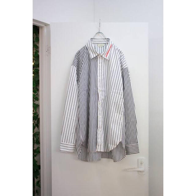 JieDa CRAZY SWITCHING STRIPE LONG SHIRT